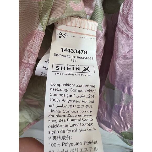 Shein Long Sleeve Romper Belted Pink Roses Size Large EUC - Picture 2 of 5